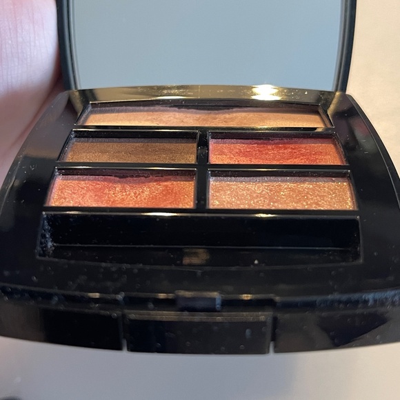 CHANEL LES BEIGES PALETTE HEALTHY GLOW NATURAL EYESHADOW in warm - Picture 6 of 8